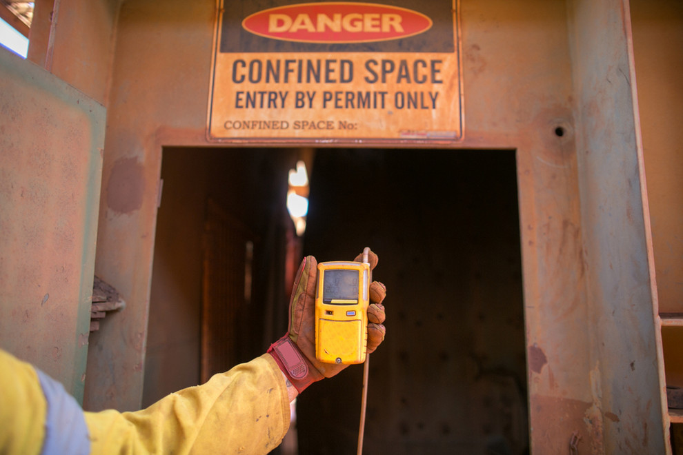 What Are Confined Space Gas Detectors