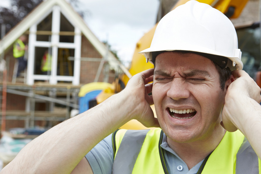 Worker without hearing protection